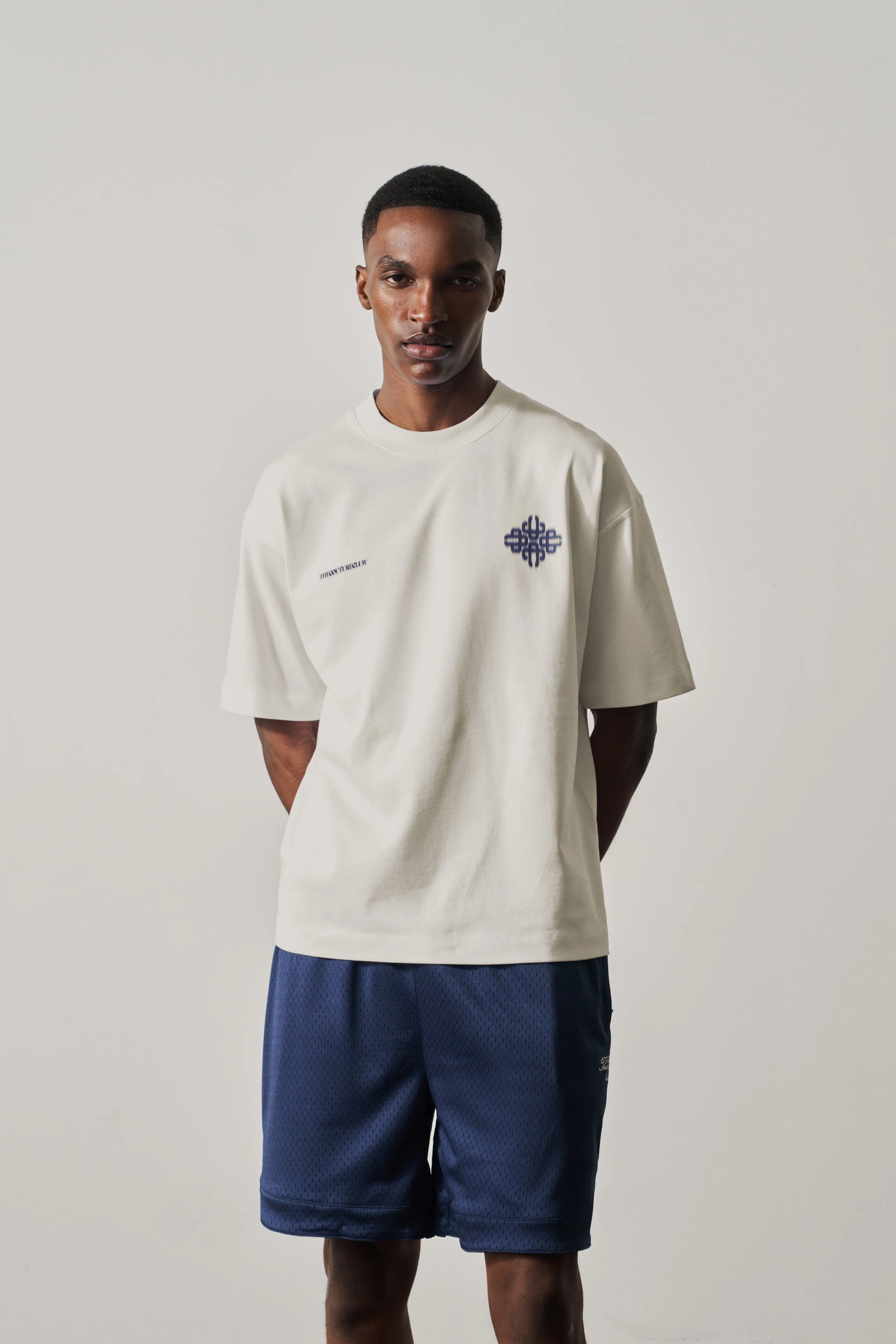 MOTION BLURRED EMBLEM T-SHIRT - OFF WHITE NAVY sold by The Couture Club product image thumbnail 2