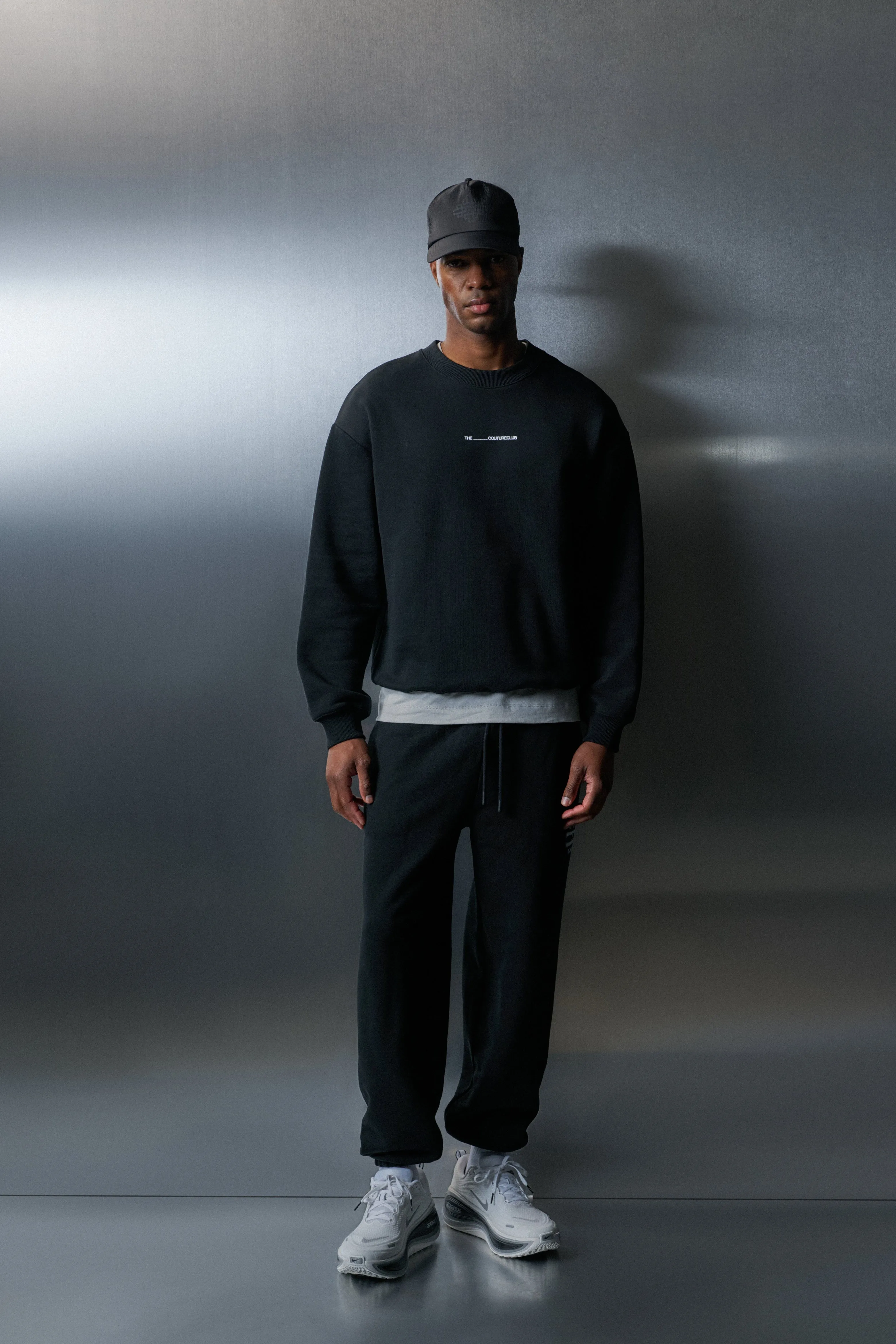 LUXURY IN MOTION GRAPHIC CREW - BLACK sold by The Couture Club product image thumbnail 4