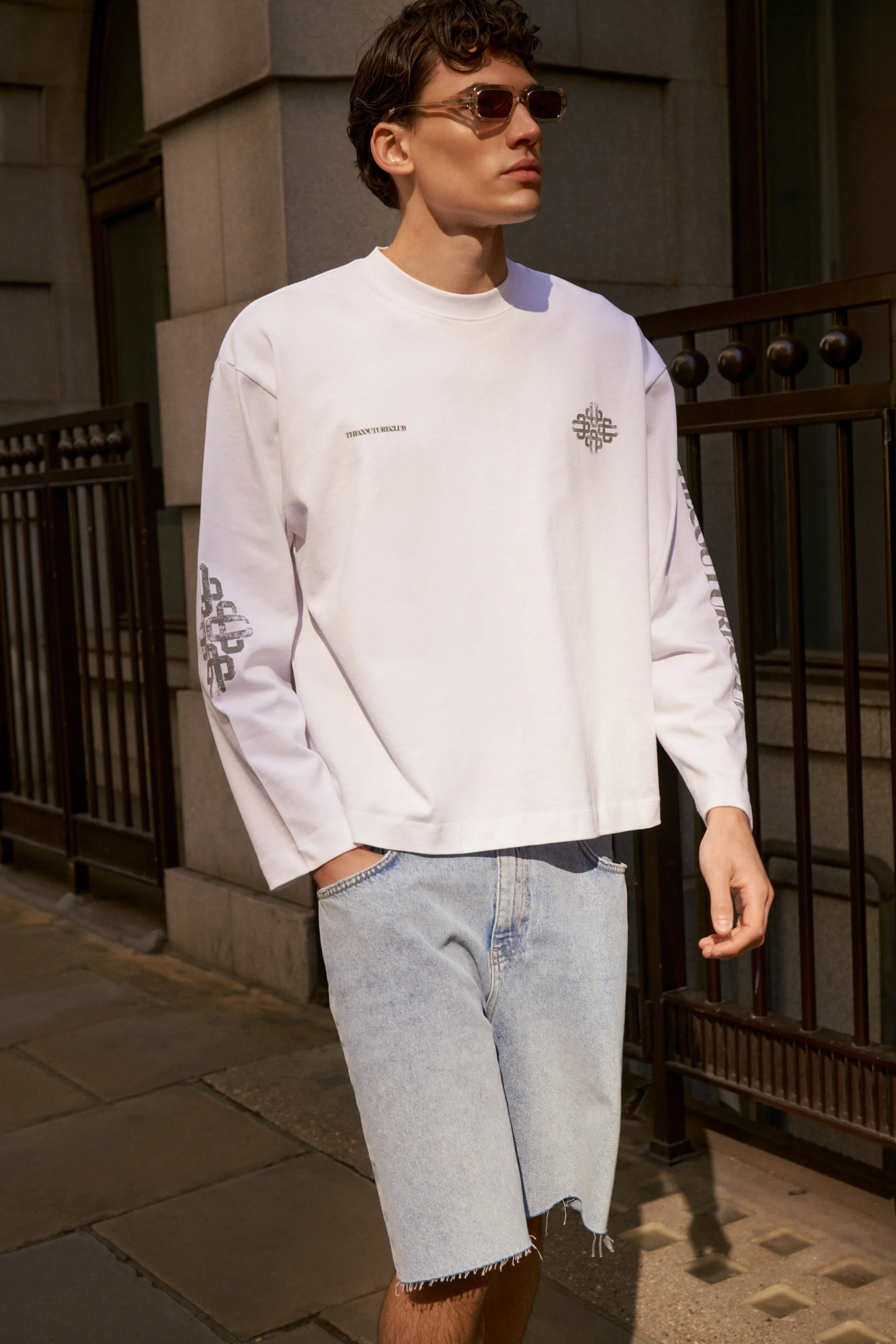 VINTAGE COPYRIGHT PRINT WASHED LONG SLEEVE T-SHIRT - WHITE CHARCOAL sold by The Couture Club product image thumbnail 2