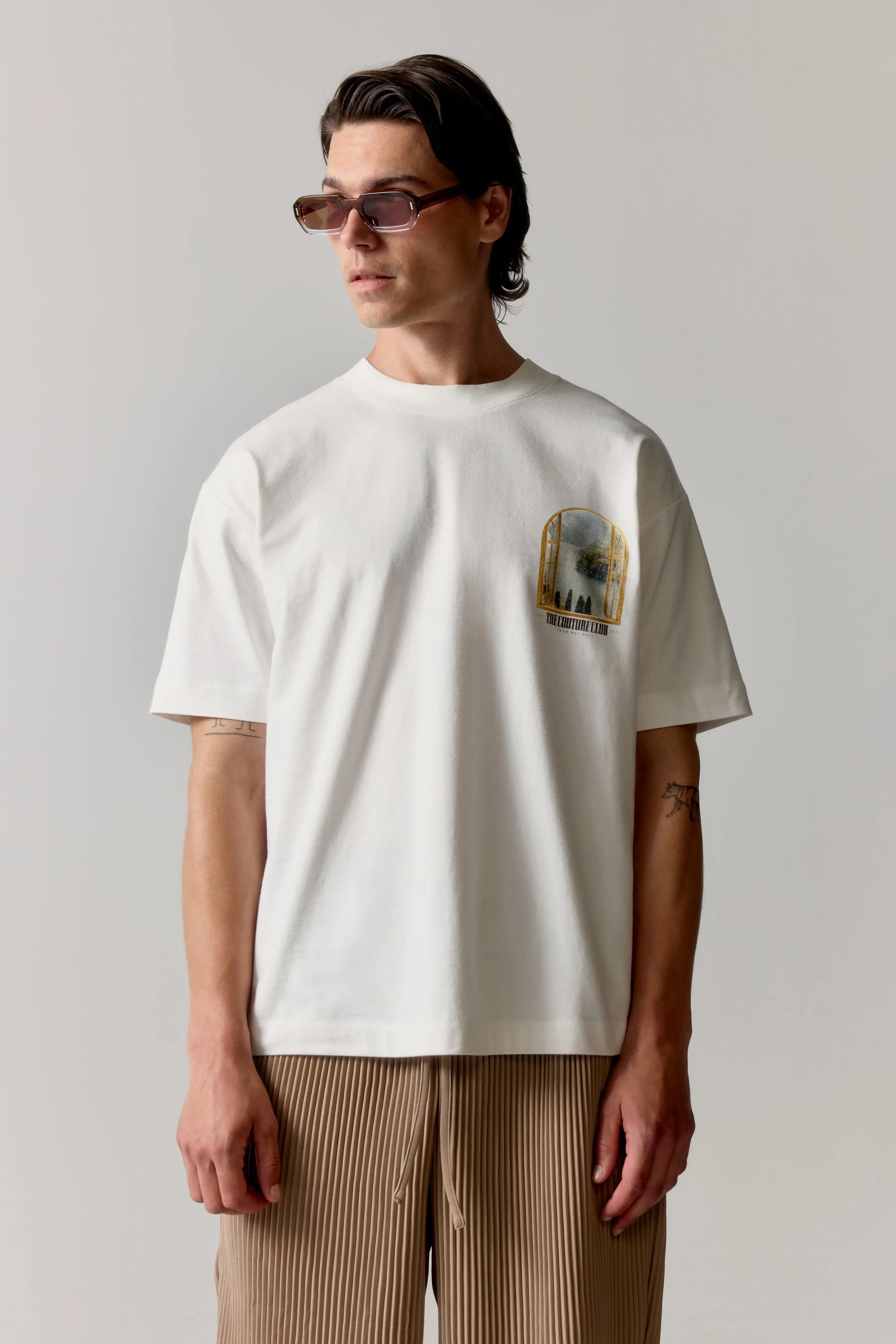 LAKE COMO GRAPHIC T-SHIRT - OFF WHITE sold by The Couture Club product image thumbnail 2