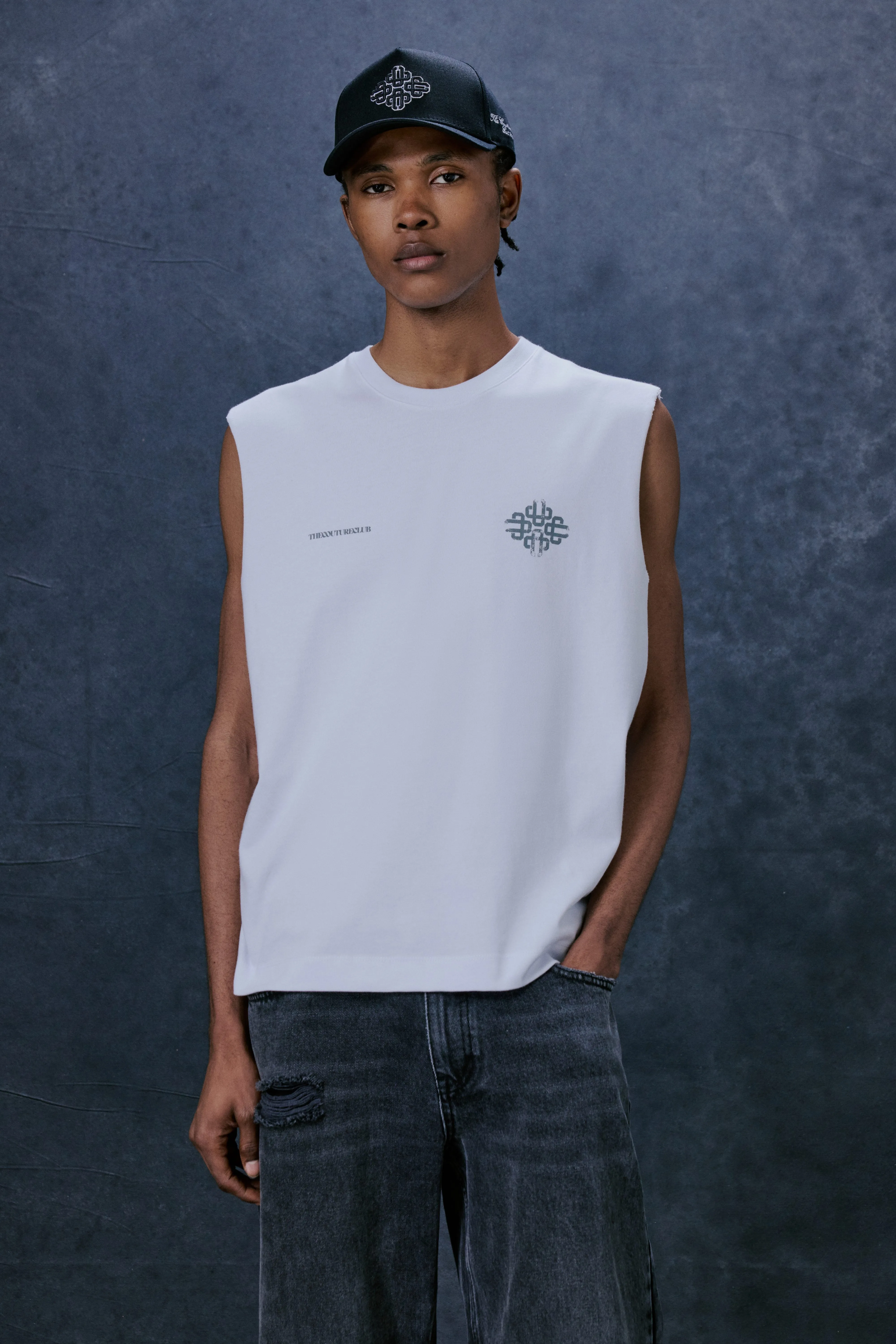 VINTAGE EMBLEM GRAPHIC CUT OFF VEST - WHITE sold by The Couture Club product image thumbnail 3