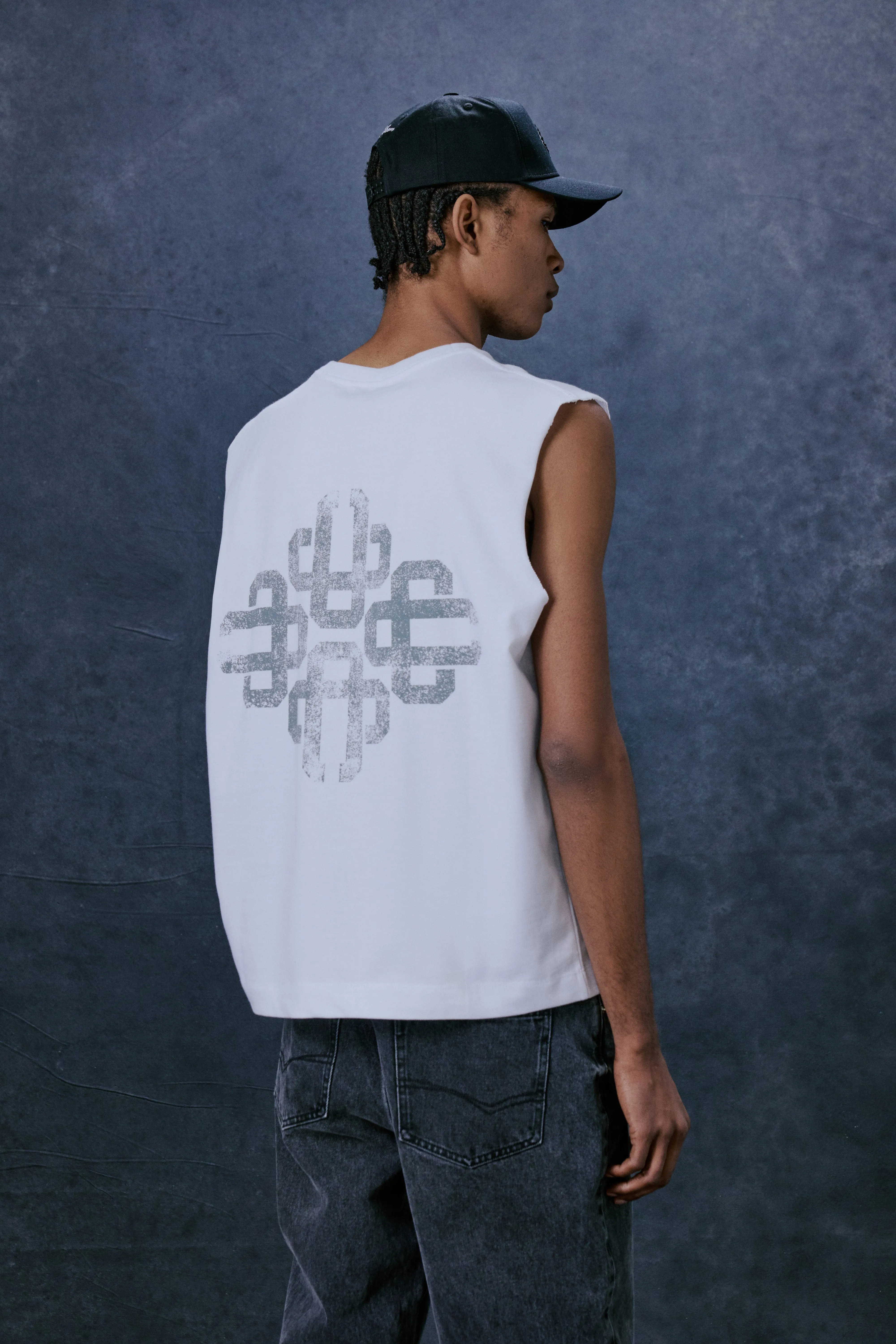 VINTAGE EMBLEM GRAPHIC CUT OFF VEST - WHITE sold by The Couture Club product image thumbnail 2