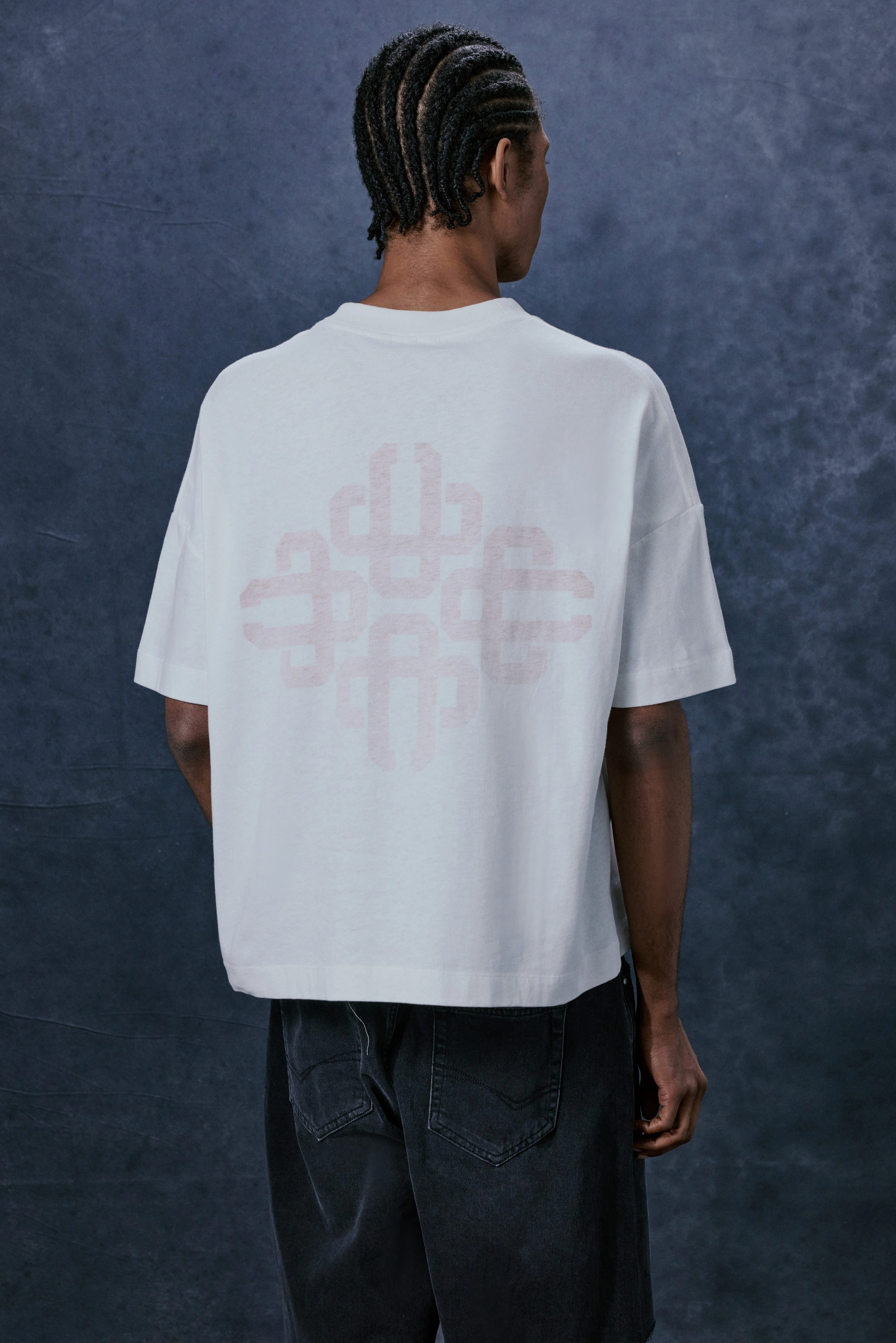 EMBLEM REVERSE PRINT T-SHIRT - RED sold by The Couture Club product image thumbnail 2