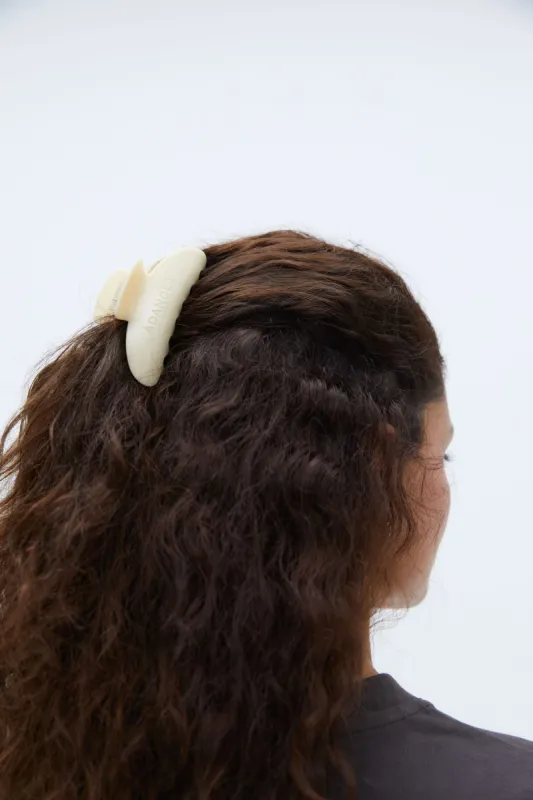 Claw Clip - Butter Yellow sold by Adanola