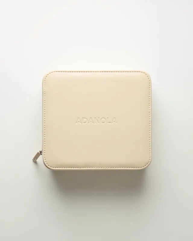 Adanola x Lexxola: Mini Jet -Crème sold by Adanola