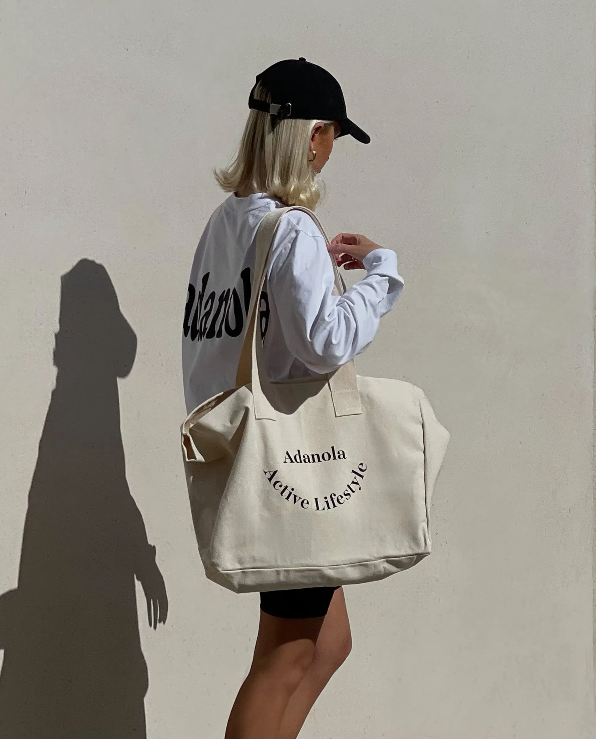 Active Lifestyle Tote Bag - Cream/Black | Parallel