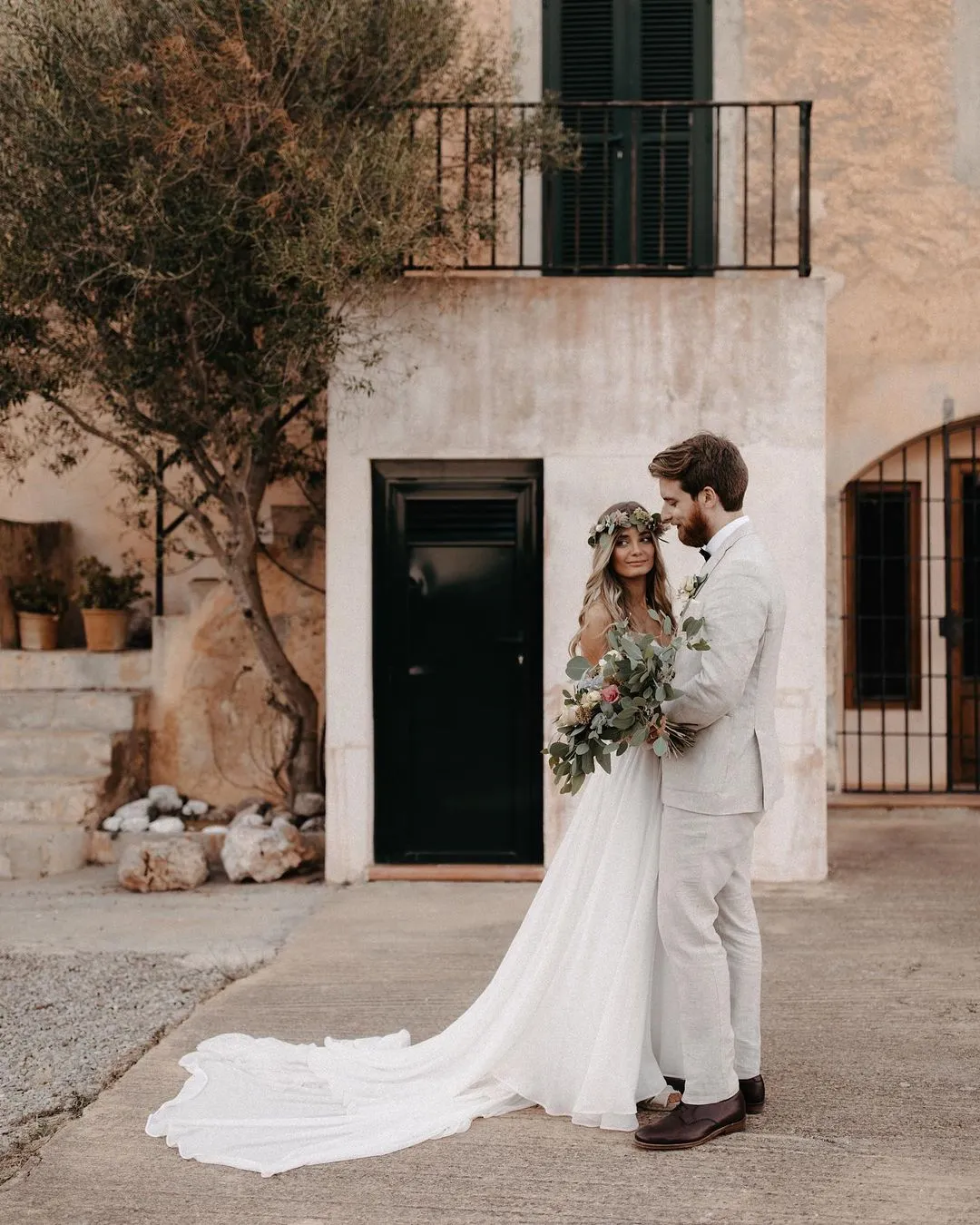 Roena | Fairy A-Line V-Neck Chiffon Long Wedding Dresses with Appliques sold by KissProm product image thumbnail 3