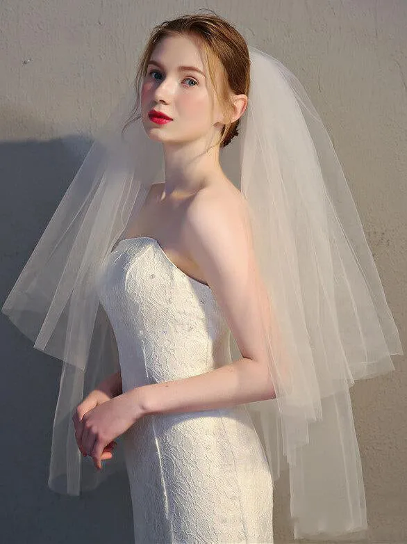 Simple Two Tier Ivory Short Wedding Veils sold by KissProm product image thumbnail 2