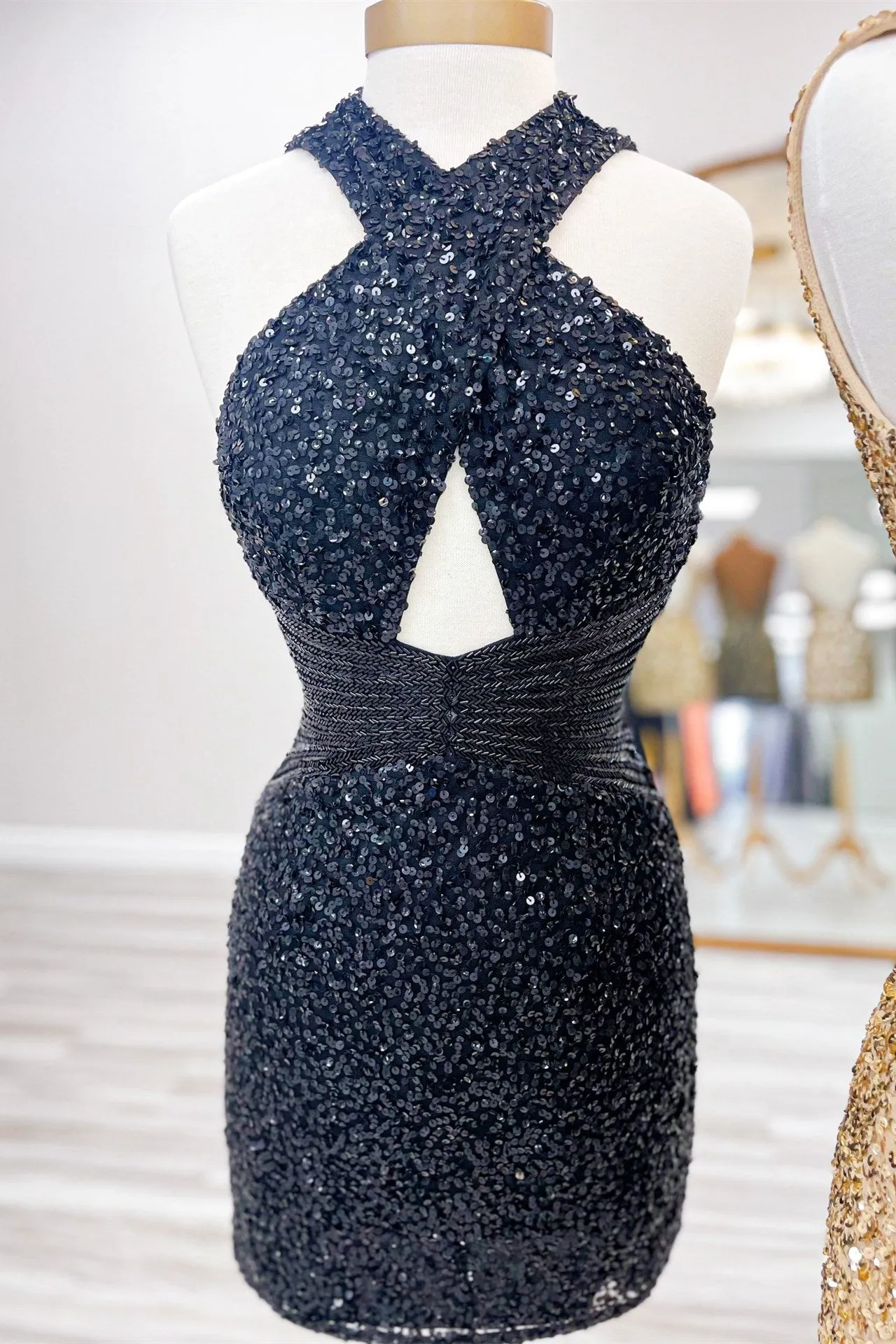 Green Sequin Cross-Front Short Cocktail Dress sold by KissProm product image thumbnail 4