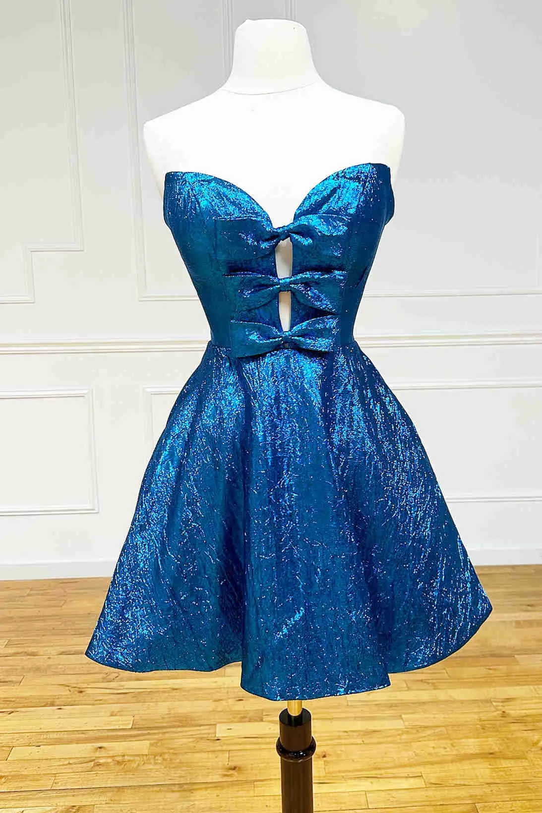 Jalise | Glitter Strapless Peacock Short Homecoming Dress with Bow sold by KissProm product image thumbnail 4