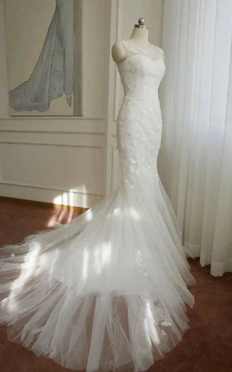 Mermaid Sleeveless Lace Appliques Covered-Button Tulle Wedding Dress sold by KissProm product image thumbnail 2