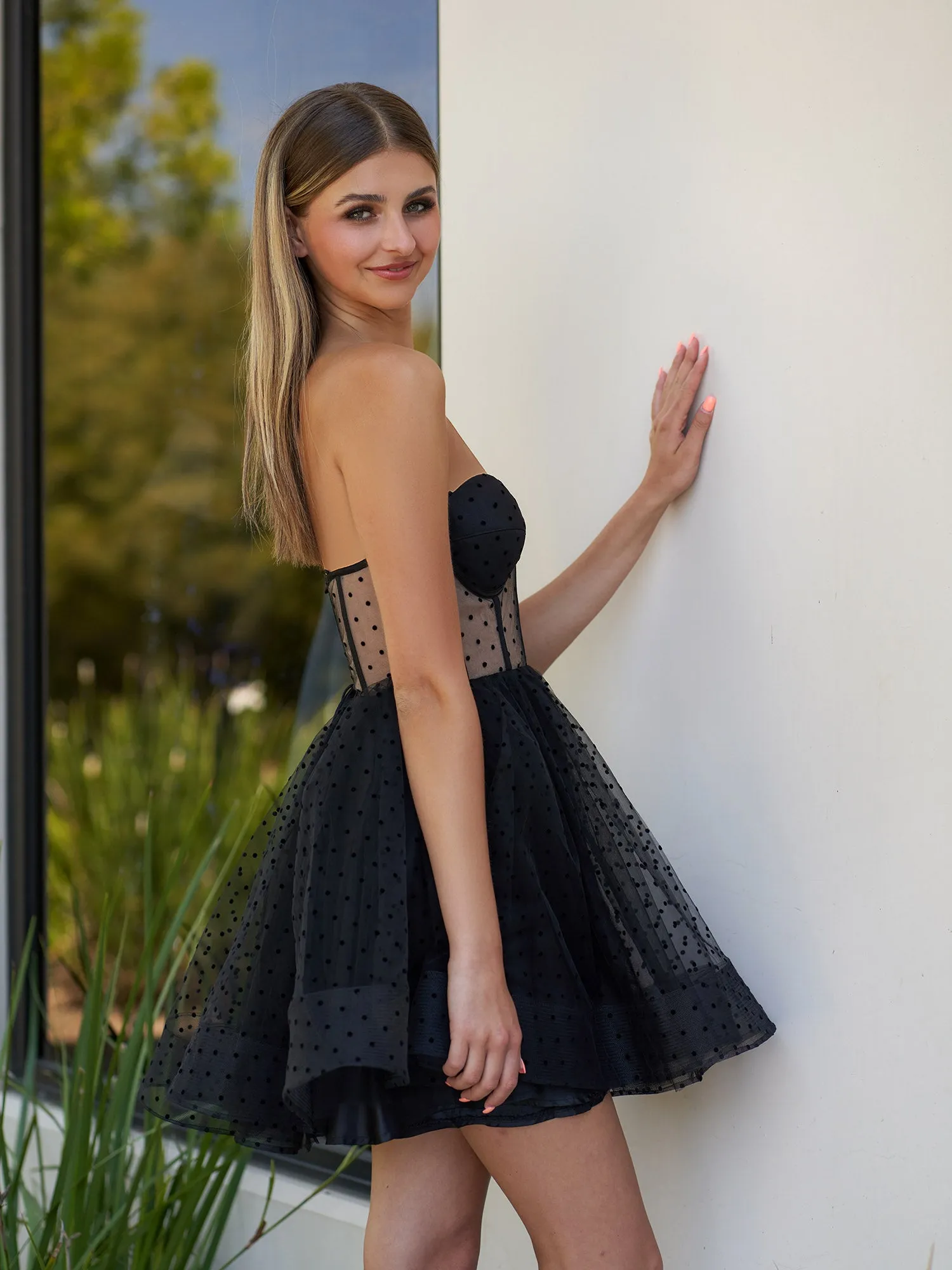 Eribella | Sweetheart Spaghetti Straps Short Mini Tulle Black Homecoming Dress sold by KissProm product image thumbnail 5