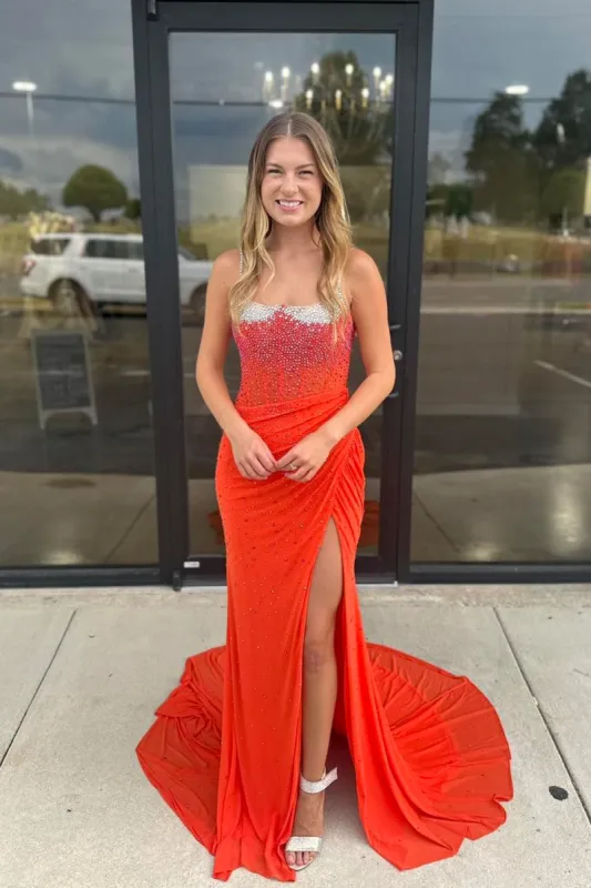 Luminea|Red Mermaid Scoop Neck Long Prom Dresses With Beading sold by KissProm