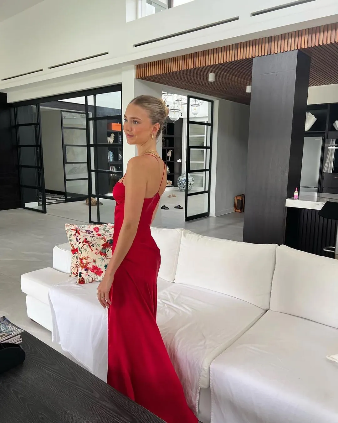 Notori | Spaghetti Straps Sheath Long Prom Dresses With Split sold by KissProm product image thumbnail 2