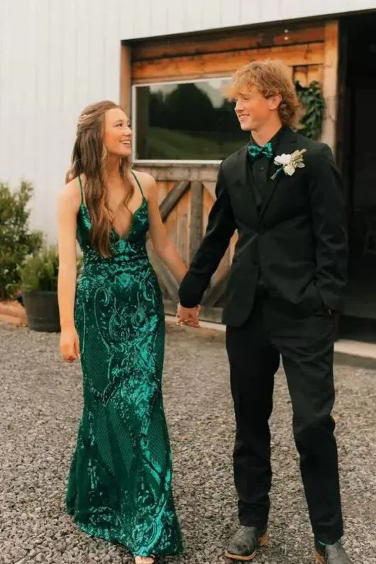 Dominic | Charming Mermaid V Neck Green Sequins Lace Long Prom Dress with Lace-up sold by KissProm