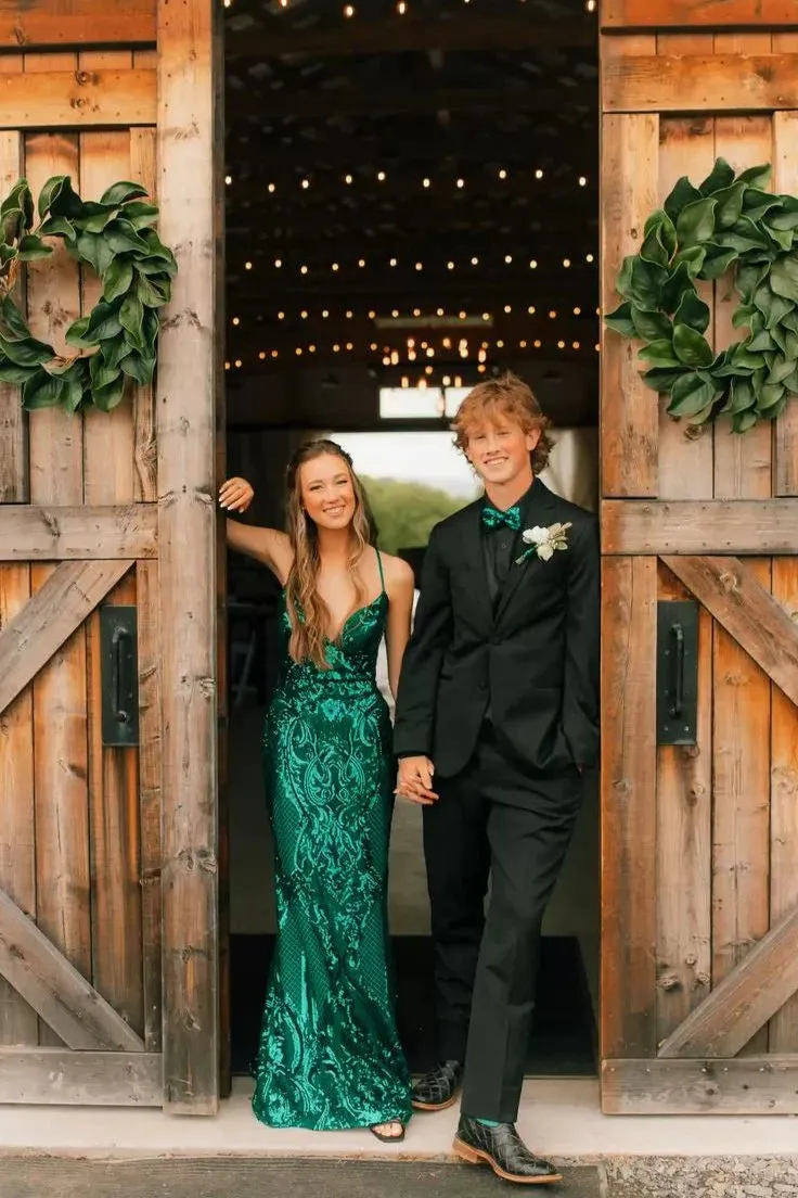 Dominic | Charming Mermaid V Neck Green Sequins Lace Long Prom Dress with Lace-up sold by KissProm product image thumbnail 2