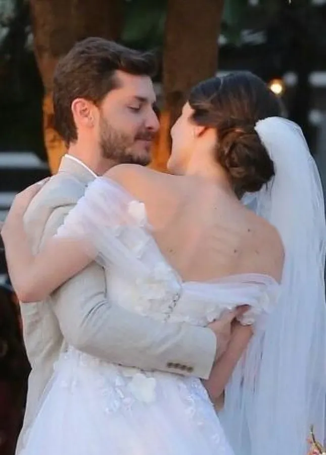 Appliques 3D Flowers Wedding Dresses Off-the-shoulder sold by KissProm product image thumbnail 4