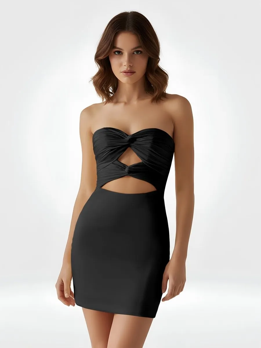 Issa | Black - Strapless Sheath Short Homecoming & Cocktail Dresses With Keyhole sold by KissProm