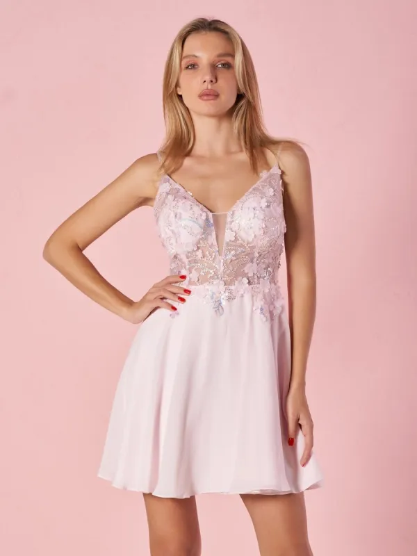 Deep V-applique Lace Mini Length Homecoming Dress made by KissProm