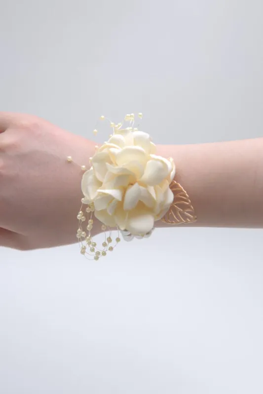 Artificial Silk Roses Wedding Bridesmaid Wrist Corsage made by KissProm