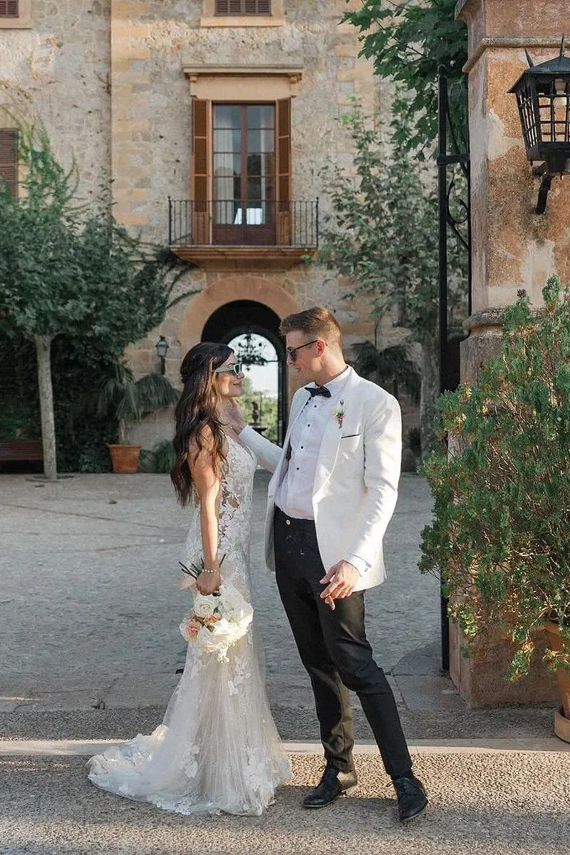 Mermaid V Neck Tulle Lace Sleeveless Ivory Wedding Dresses sold by KissProm product image thumbnail 4