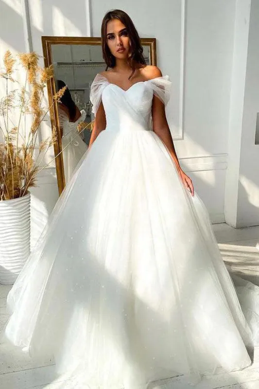 Ball Gown Off-the-shoulder Wedding Dress Tulle Bridal Dress made by KissProm