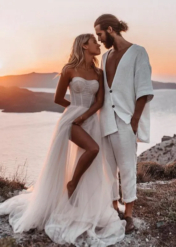 Romantic A-Line Sweetheart Tulle Beach Wedding Dresses with Slit made by KissProm
