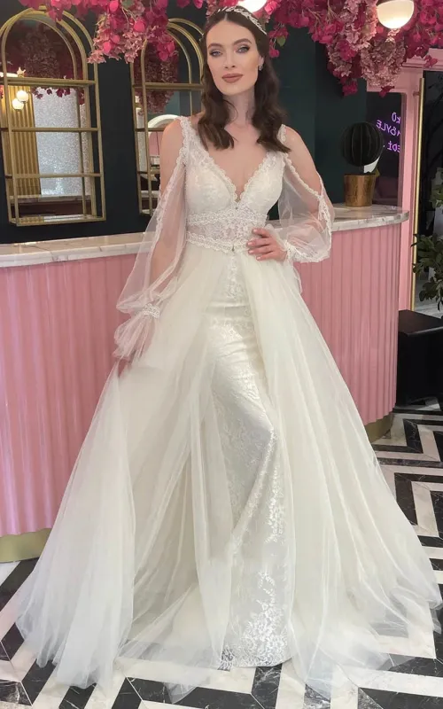 Casual A Line Scalloped Tulle Sweep Train Wedding Dress with Appliques made by KissProm