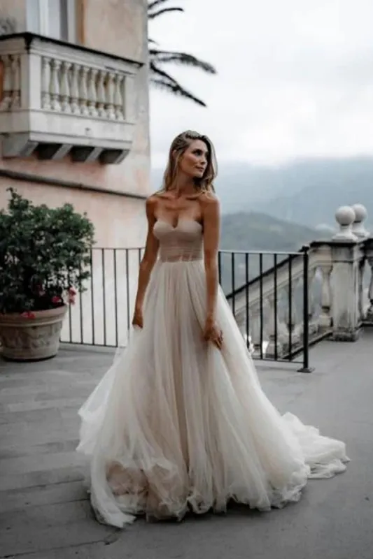 A-Line Sweetheart Tulle Long Wedding Dresses made by KissProm