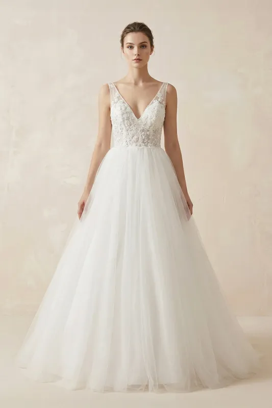 A Line V-Neck Tulle Wedding Dress With Appliques made by KissProm