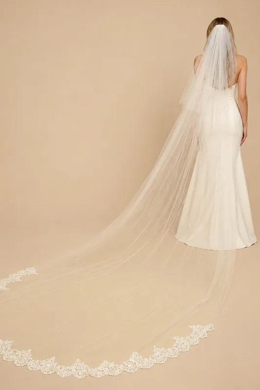 Vintage Tulle Two-Tier Bridal Veil Wedding Veil With Lace in Ivory made by KissProm