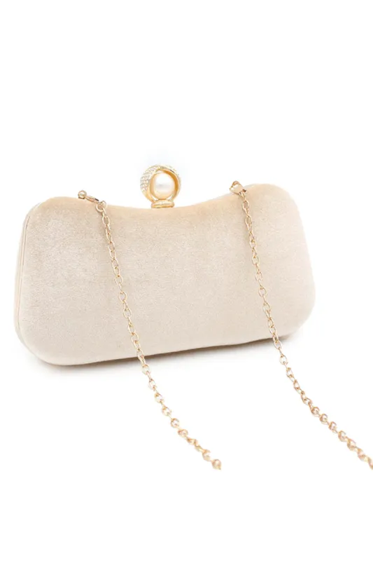Eye-Catching Imitation Velvet Chain Clutch Bag sold by KissProm