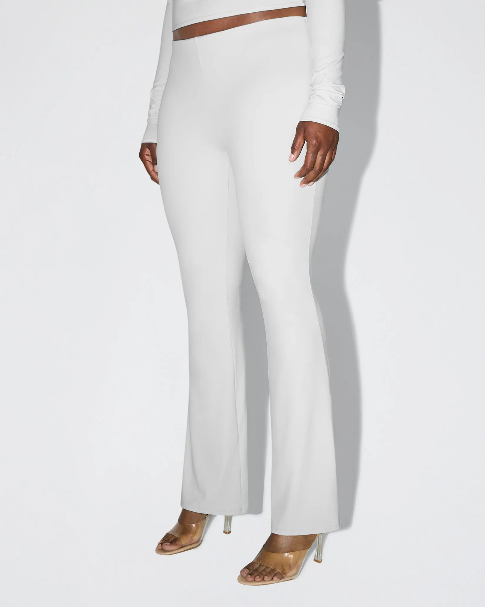 Smooth Stretch Low Rise Pant | Light Grey sold by KHY product image thumbnail 3