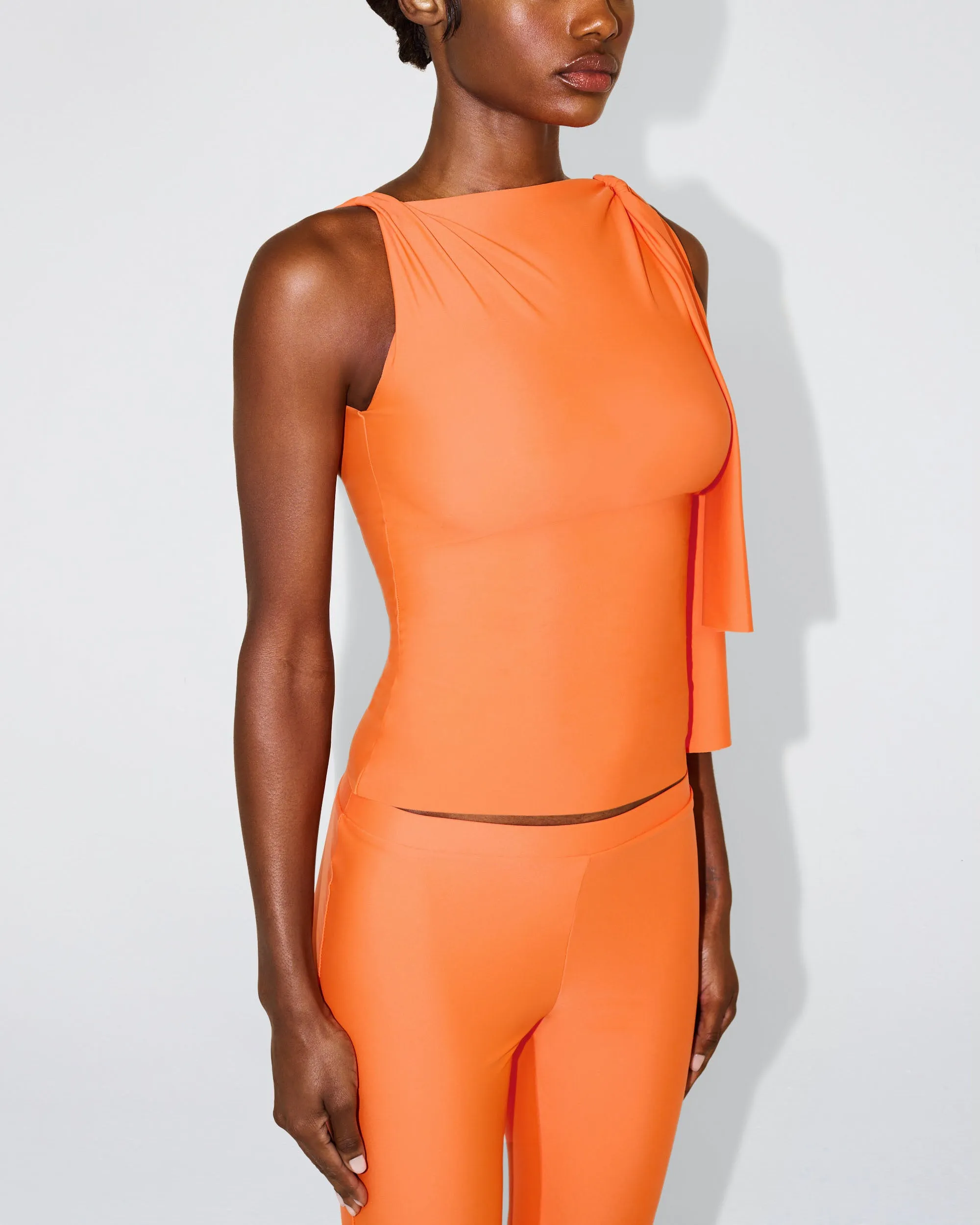 なこ Sleek Stretch Knotted Top | Papaya | Parallel