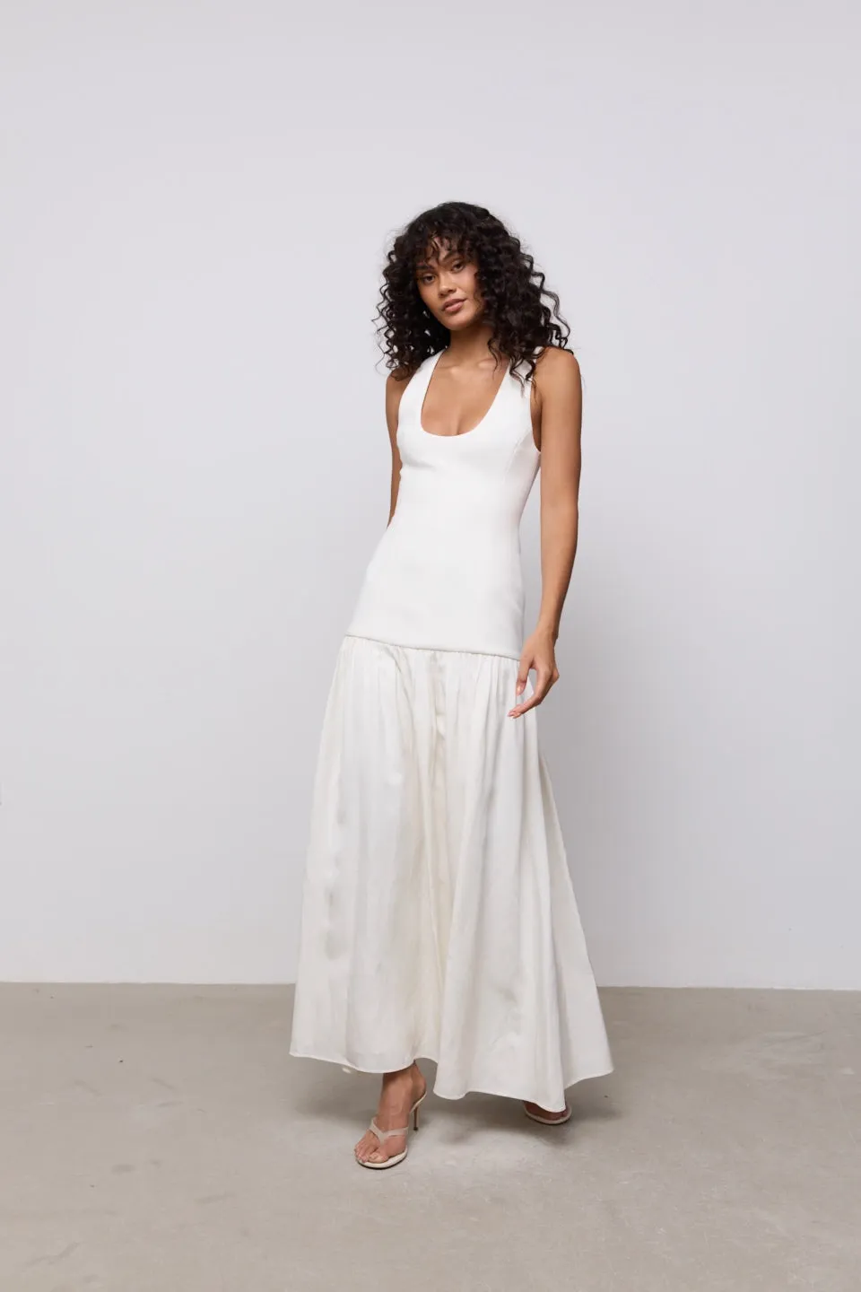Linen Mix Dropped Waist Maxi Dress sold by Odd Muse product image thumbnail 4