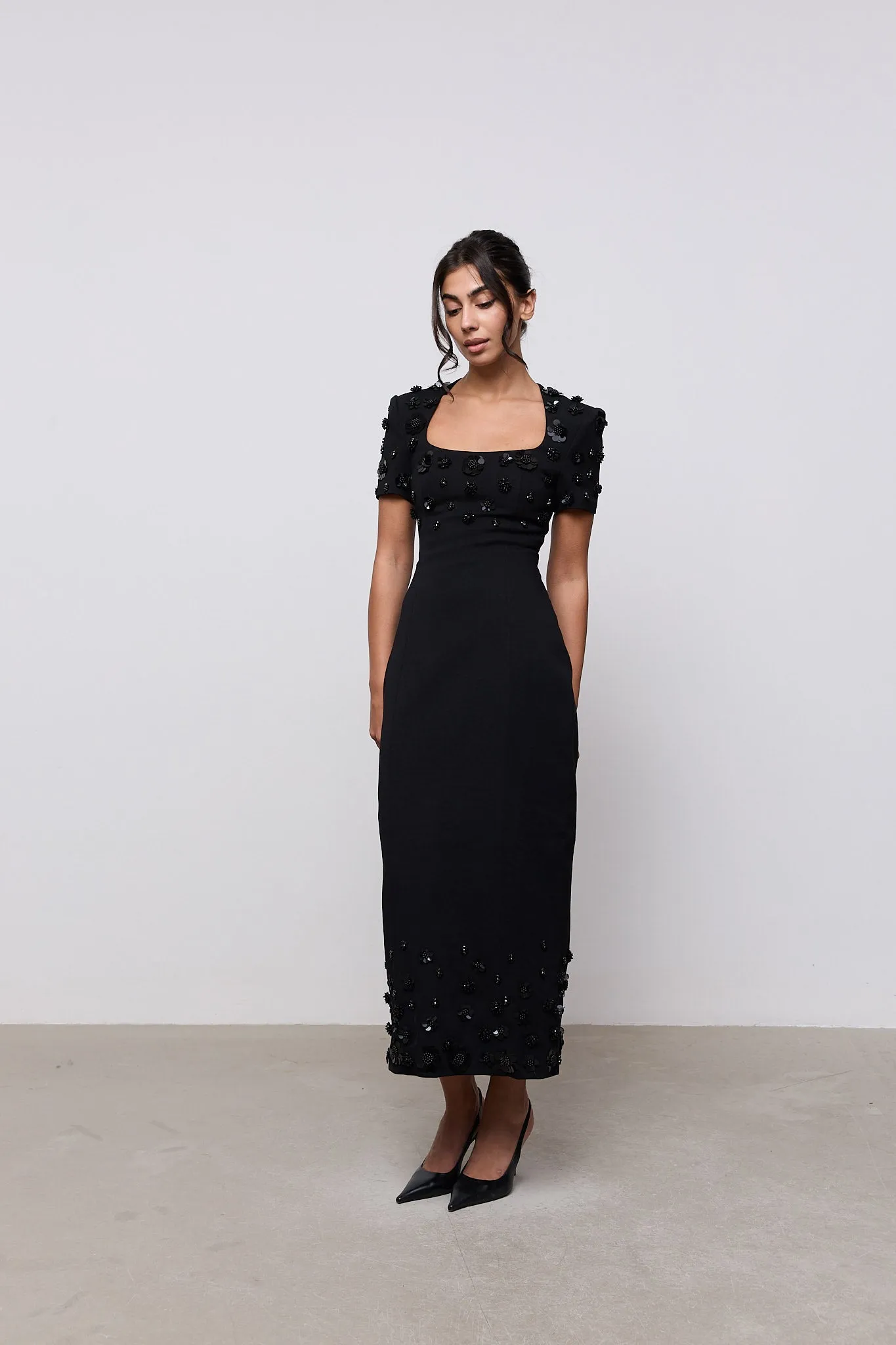 Embellished Appliqué Midi Dress sold by Odd Muse product image thumbnail 5