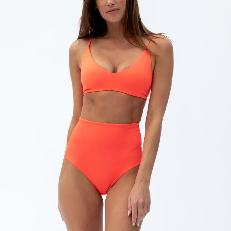 Sunday Top - Aperol sold by Left on Friday