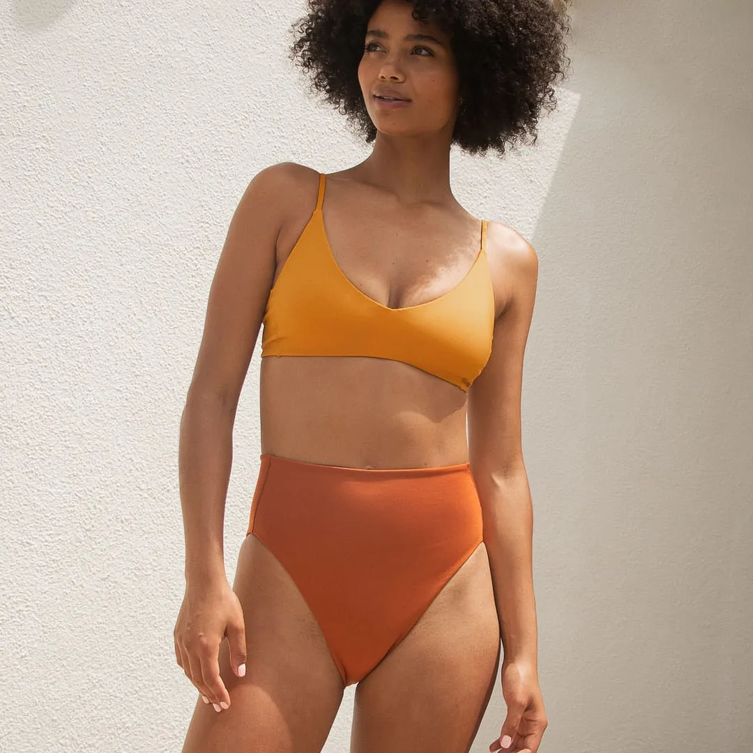 Sunday Top - 24 Karat sold by Left on Friday product image thumbnail 2