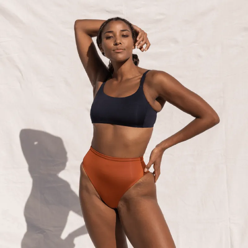 Pool Days Top D+ - Sprint sold by Left on Friday