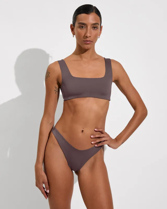 Streamline Top - Stormy sold by Left on Friday