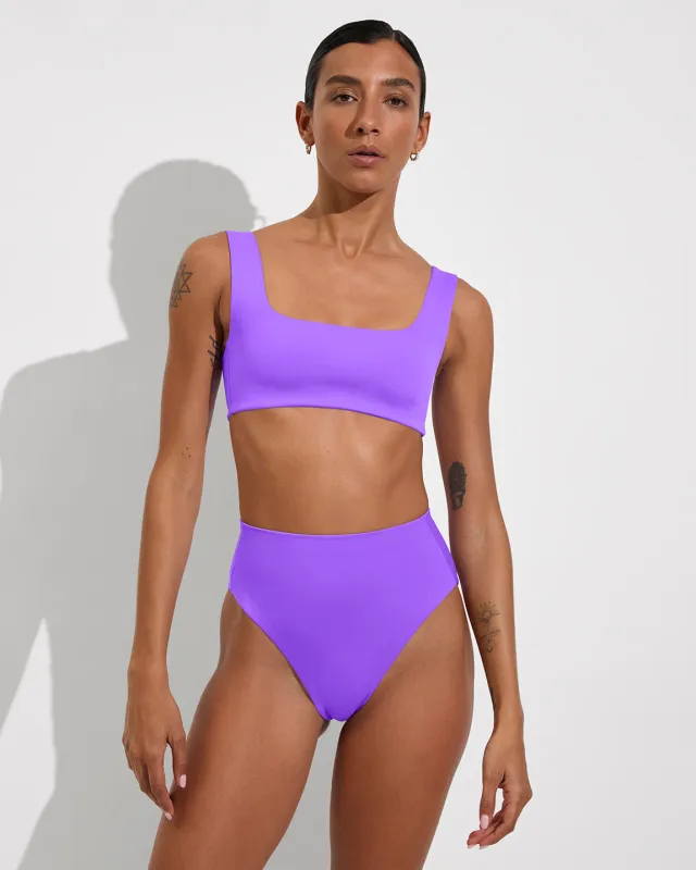 Streamline Top - Paradise sold by Left on Friday
