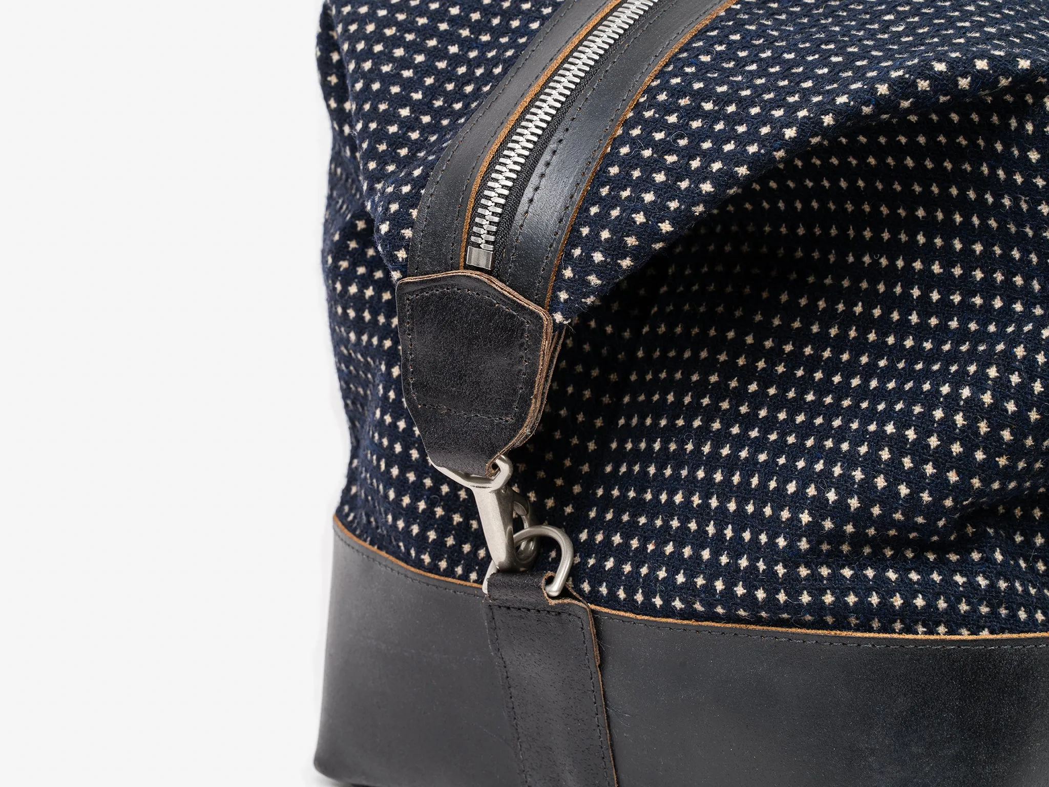 No. 642 Small Carryall, Navy sold by Billykirk product image thumbnail 4