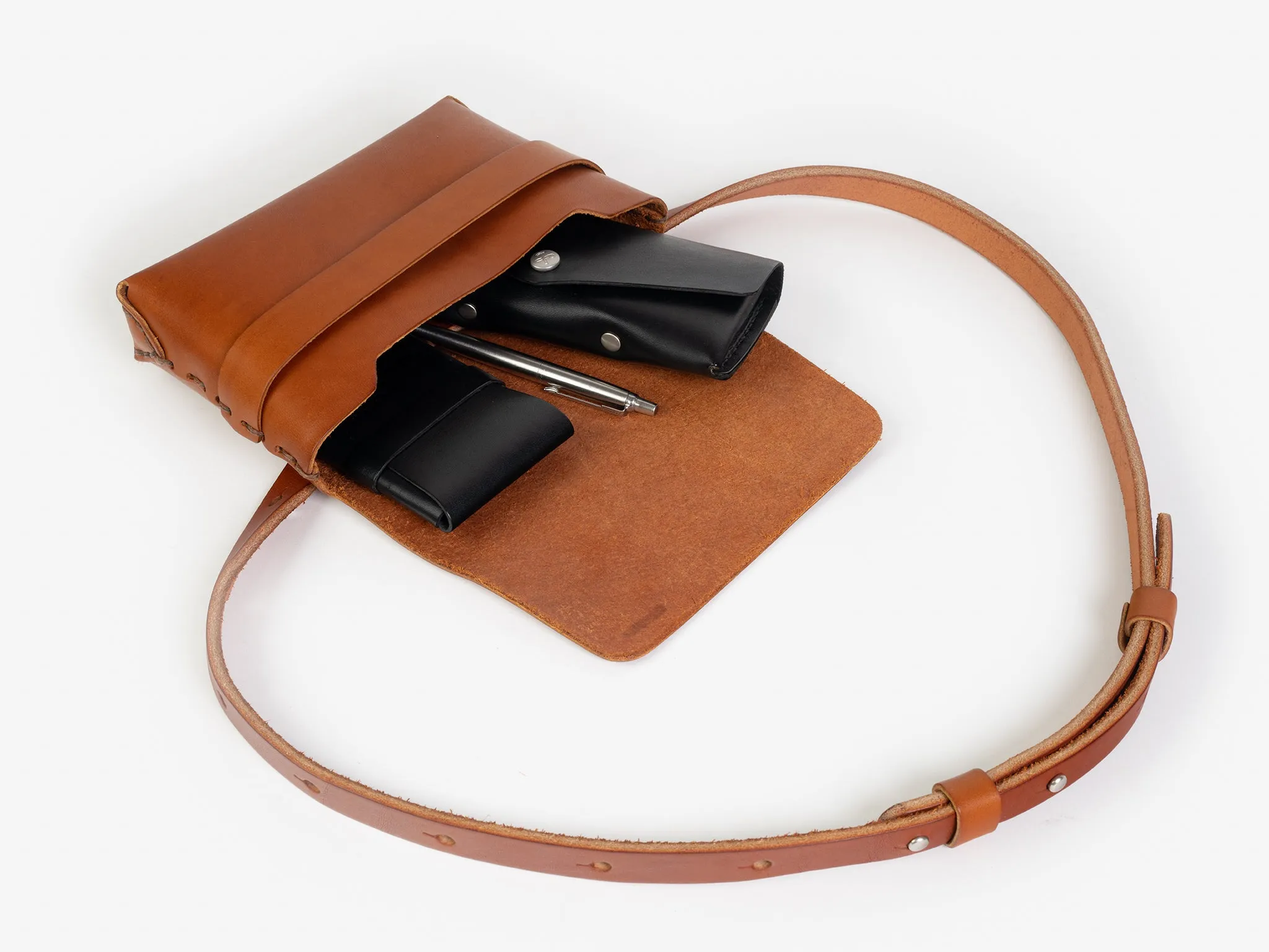 No. 603 Leather Crossbody & Belt Pouch, Tan sold by Billykirk product image thumbnail 4