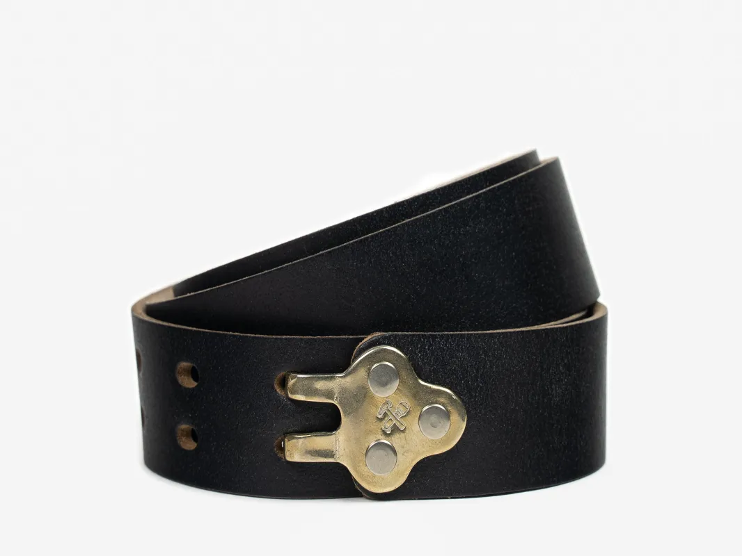 No. 150 Claw Buckle Belt sold by Billykirk