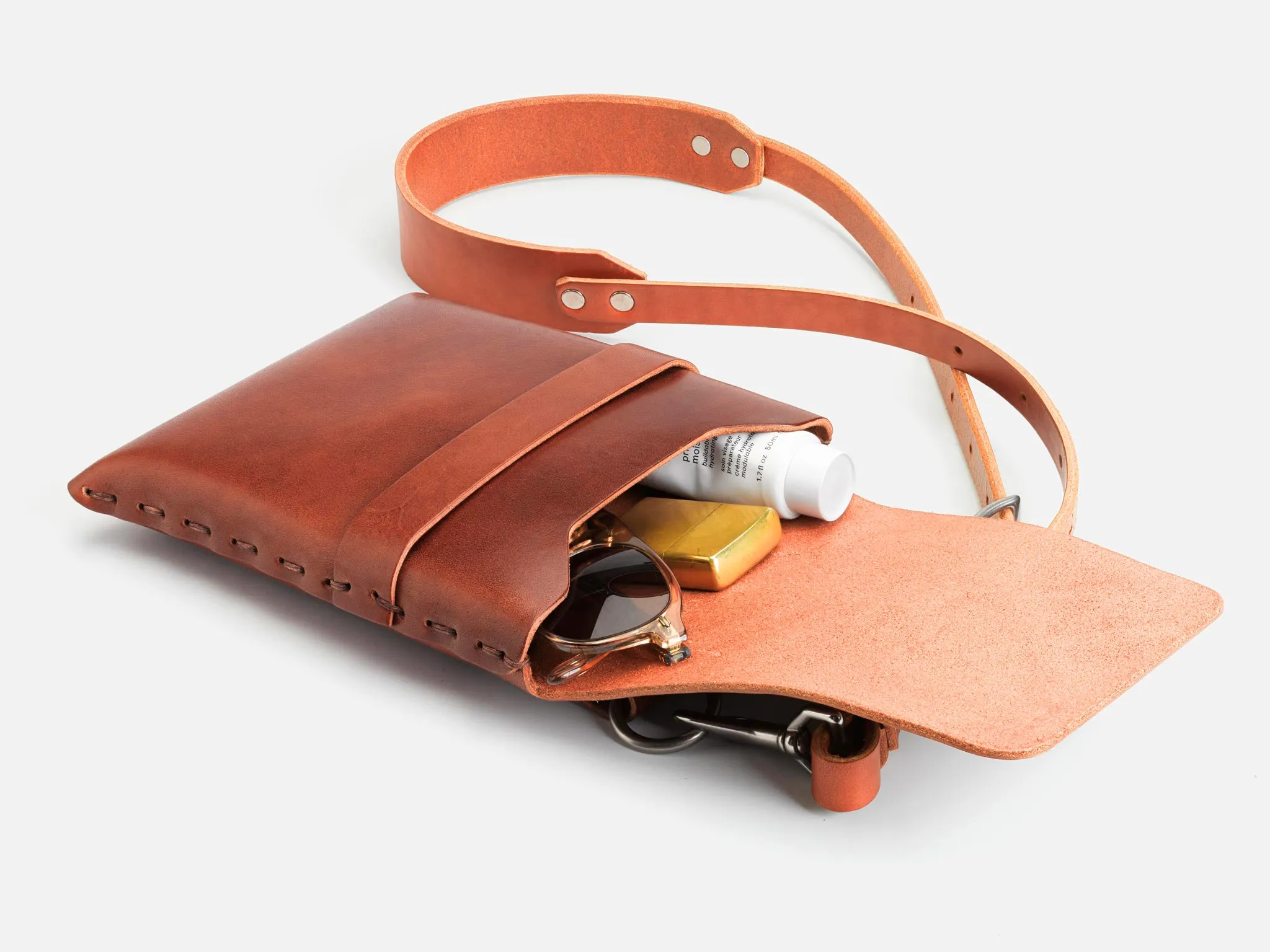 No. 123 Shoulder Pouch, Tan sold by Billykirk product image thumbnail 4