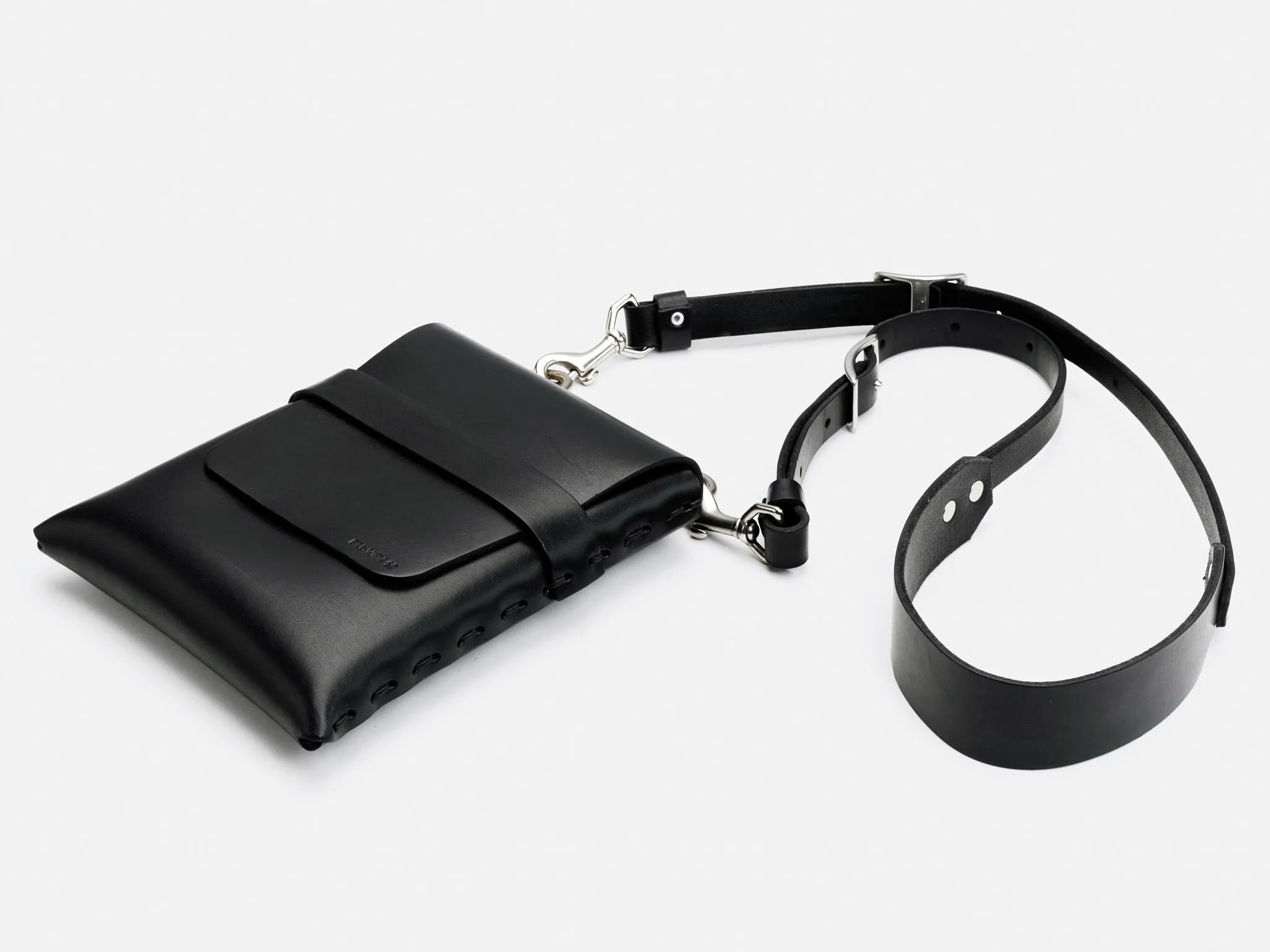 No. 123 Shoulder Pouch sold by Billykirk