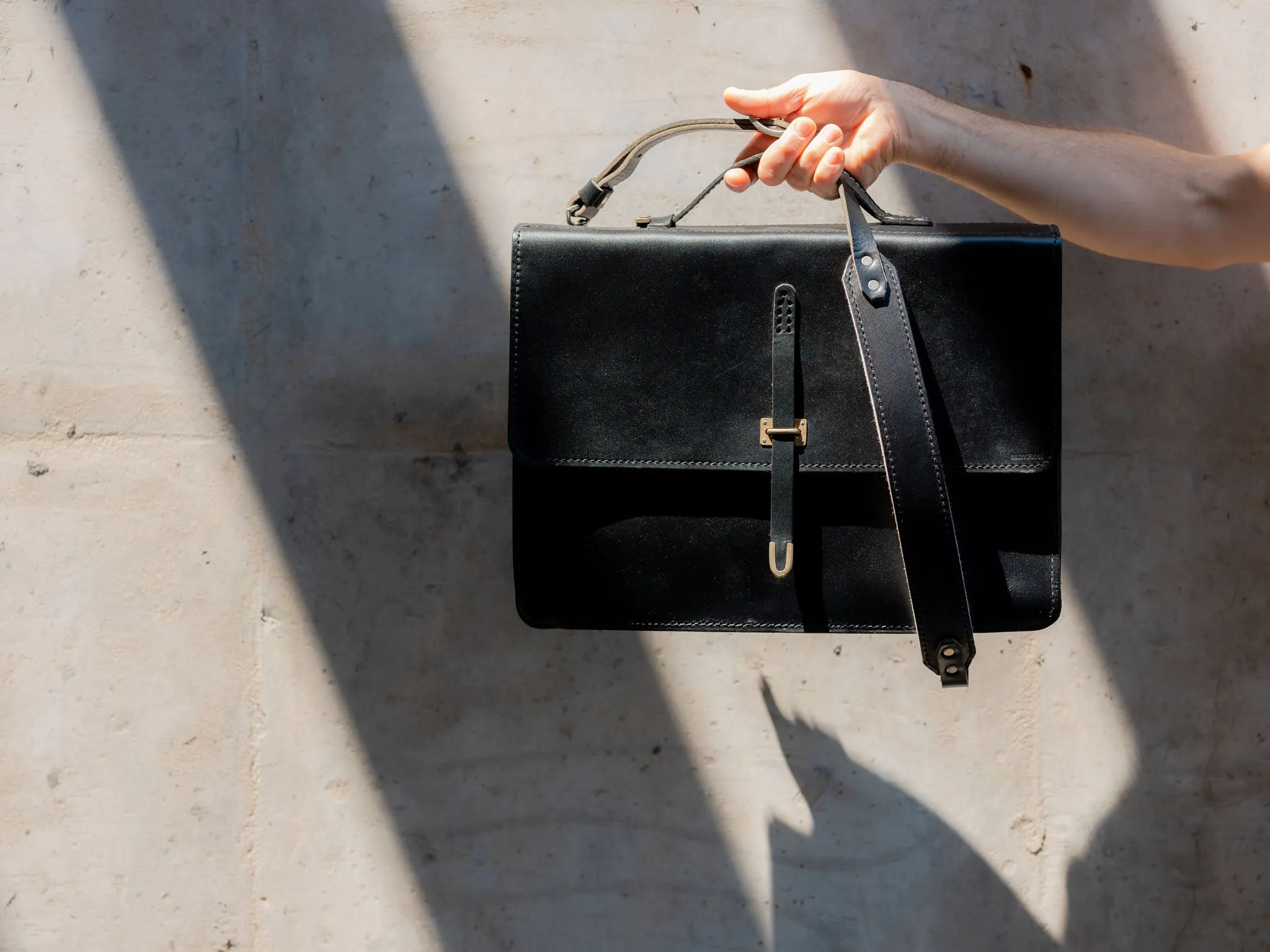 No. 486 15" Schoolboy Satchel, Black sold by Billykirk product image thumbnail 2