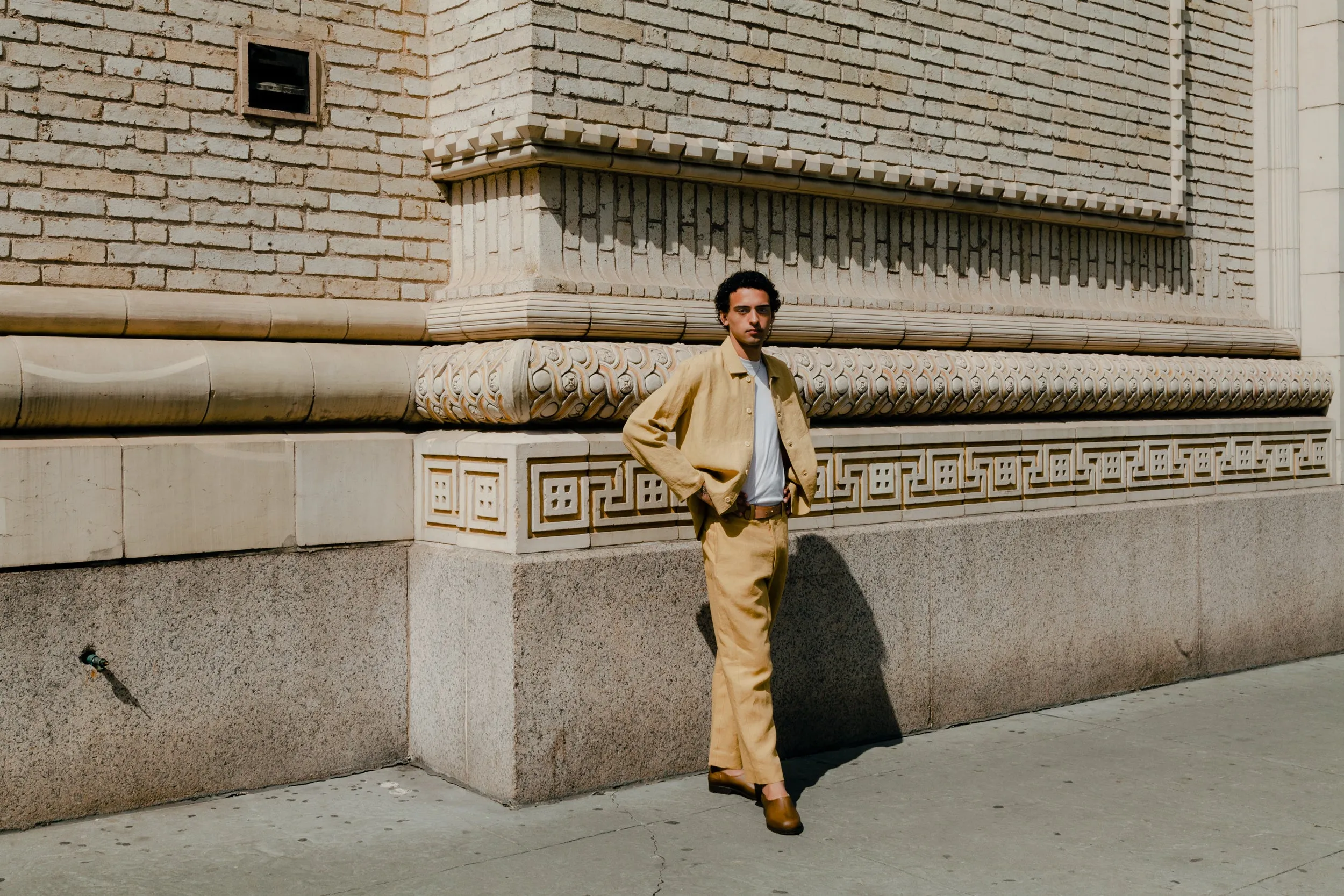 Chore coat in antelope khaki linen sold by Blluemade product image thumbnail 3