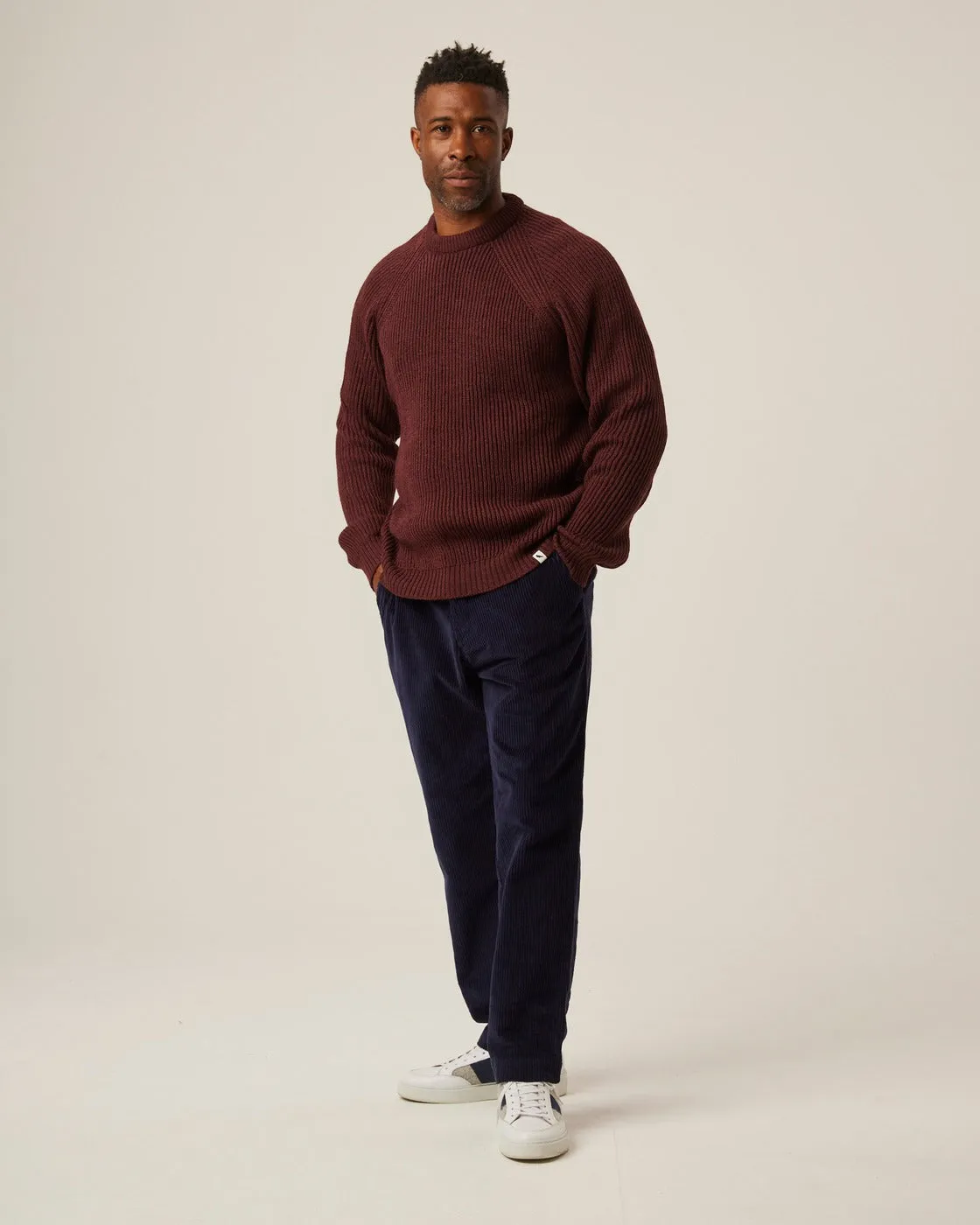 【Peregrine】Merino Wool Ford Crew Neck Sweater Shiraz 酒紅色美麗諾圓領粗針毛衣 sold by Blue Beach Denim product image thumbnail 2