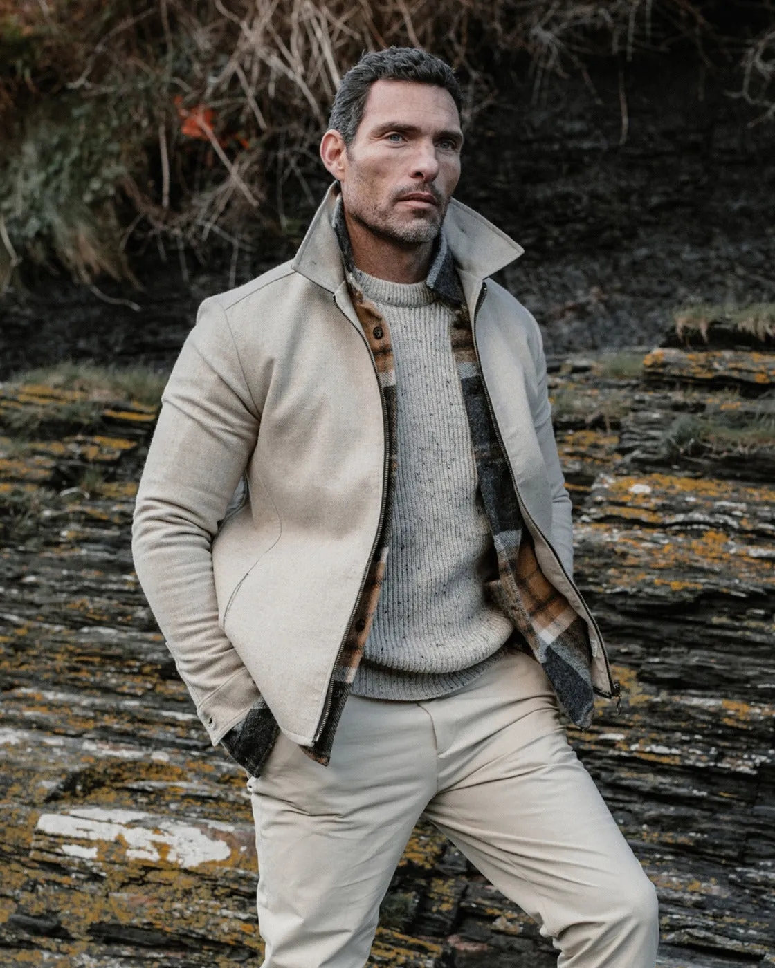 【Peregrine】Merino Wool Ford Crew Neck Sweater Oatmeal 燕麥色美麗諾圓領粗針毛衣 sold by Blue Beach Denim product image thumbnail 3